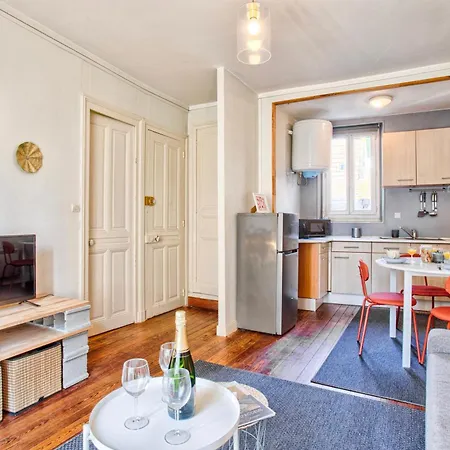 Embruns - F2 400m De La - Juno Bernières-sur-Mer